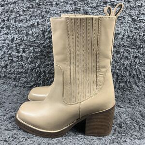 Seychelles Sweet Escape Boots Size 7.5 US Tan Stacked Block Heel Pull On Chelsea